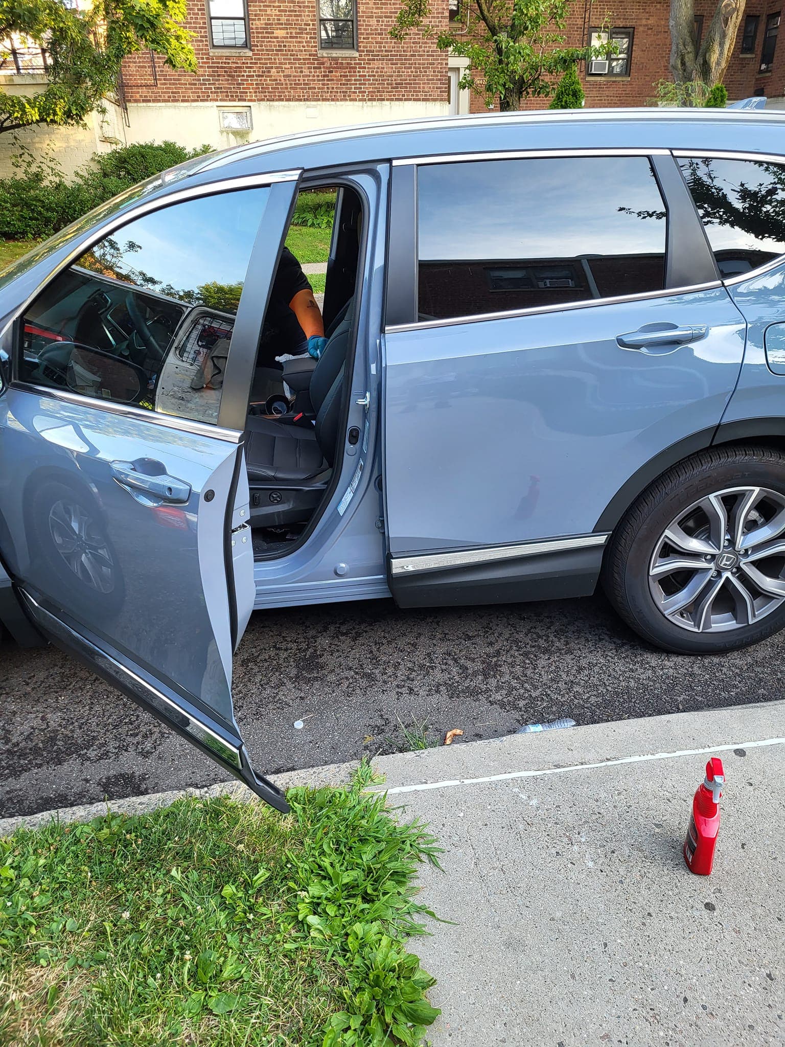 Light blue Honda CR-V exterior detailing with wax finish in Port Wentworth