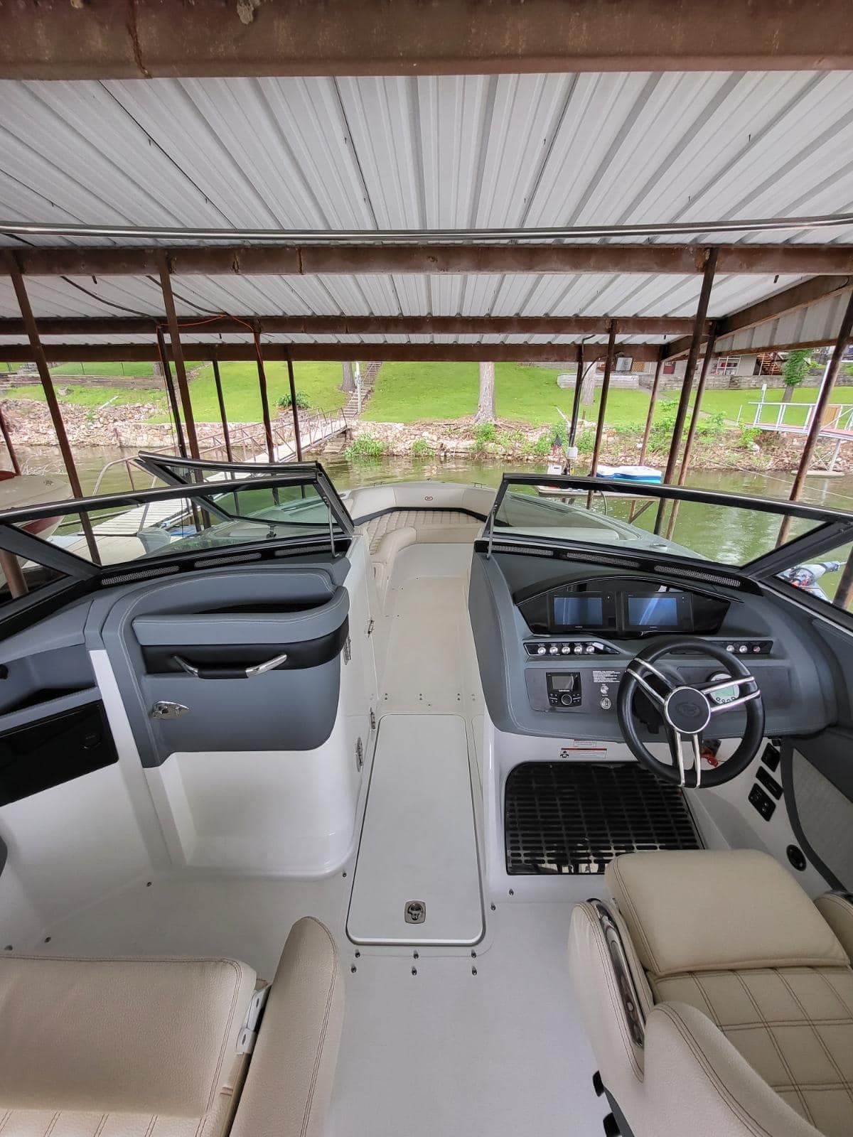 Boat seating and cockpit area after mobile boat detailing