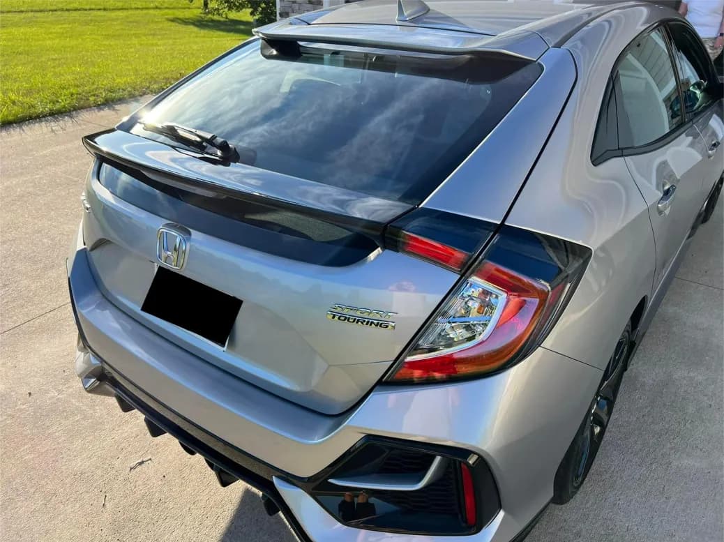 Hatchback — gloss & sealant after