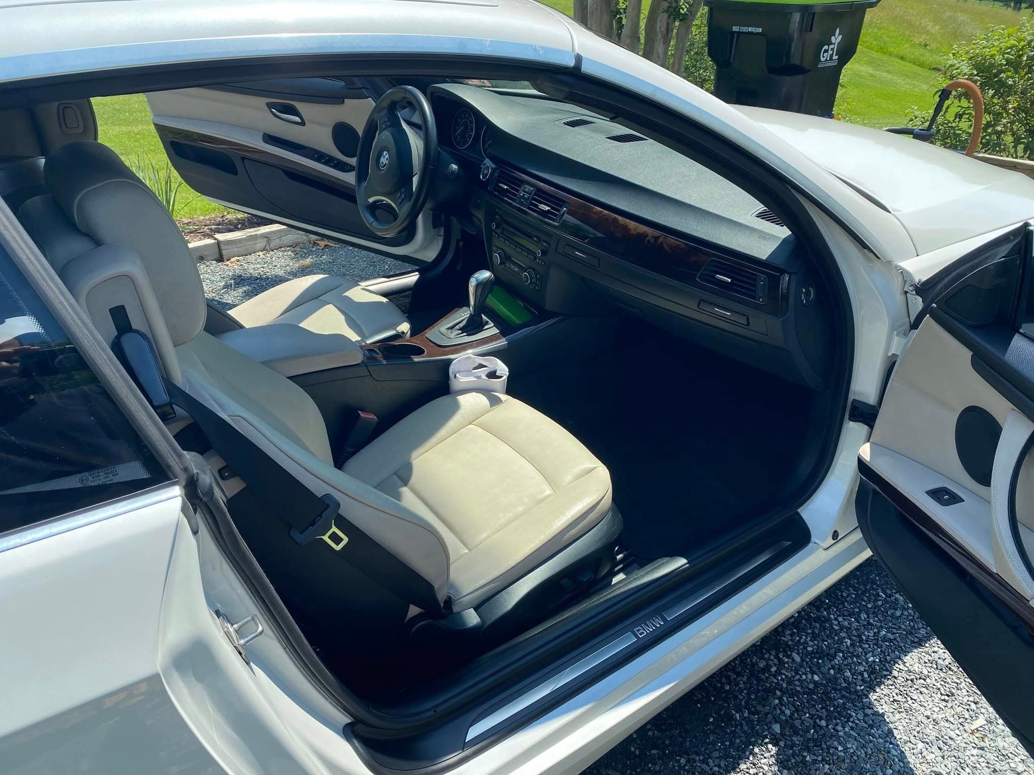 How Often Should You Detail Your Car Interior? Signs, Seasons, and Triggers