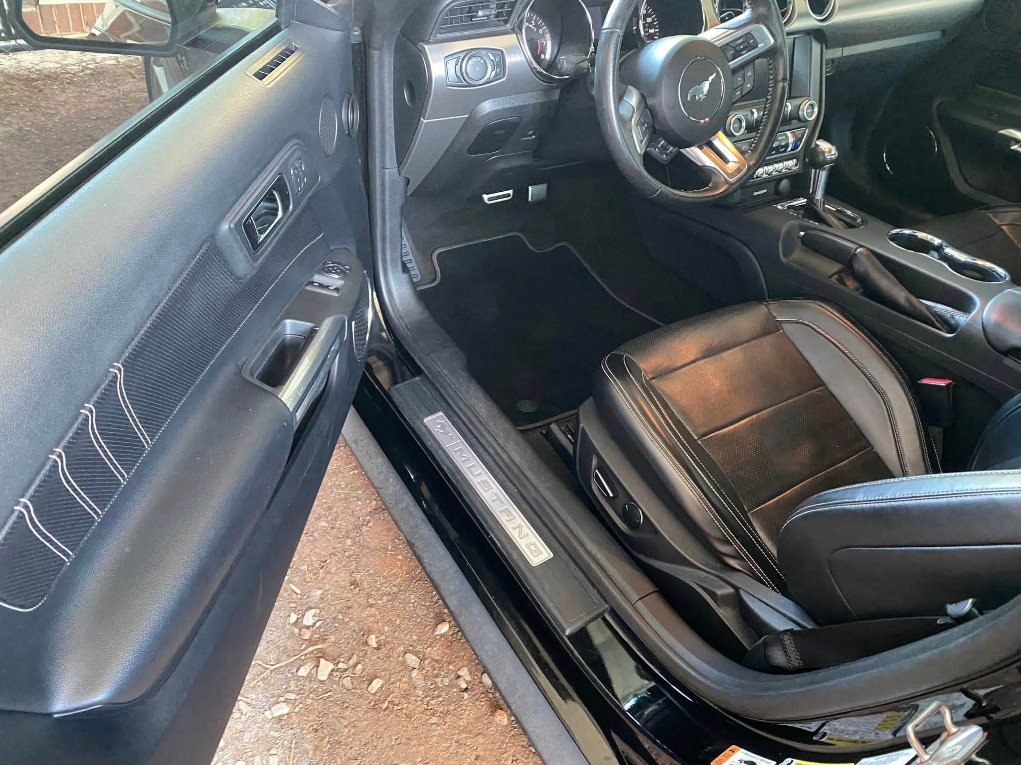 How to Detail Your Car Interior: A Step-by-Step Guide